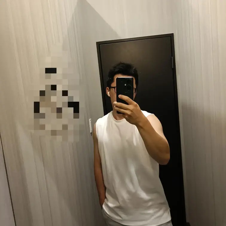 何もエッチくない写真😶
ジム終わりに普段の自分を撮ってみた😁✨