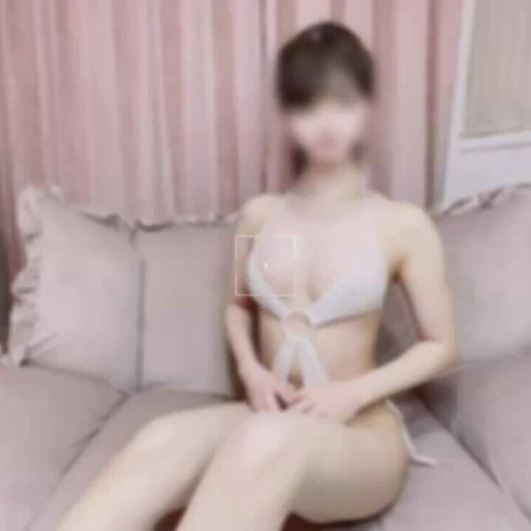 【20:01】オナニー動画💓
乳首でイって、クリでイク、、💓💓
とんでもないビキニ👙着ながらしてます、、

※顔