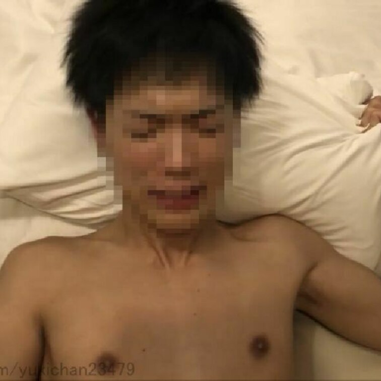 隼人さん掘った動画で今回初めて
顔出しして出てもらえました！
手マンで潮吹きさせてガン掘りして
大量潮吹きしてるのエロすぎた
最後は腹にぶっかけてます！

サンプル動画はコチラ⬇
https://myfans.jp/posts/44b31c41-9b2e-4e90-8fdc-9c5d6b173c40