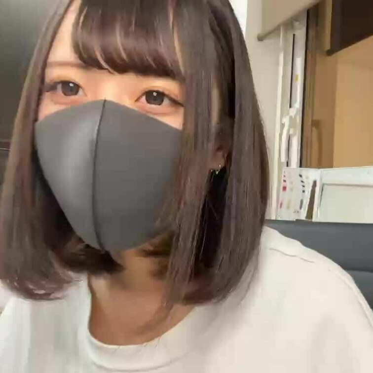 【りん 18 歳】

りんさんのライブ配信の無課金部分を【見逃し配信】できちゃいます

生配信 だと、見逃してし