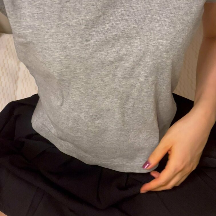 皆さんこんにちは💖
今回ついに！蘭のえっちな動画を単品販売します✨
いつもは写真だけで動いてない蘭だけど今回は皆さん