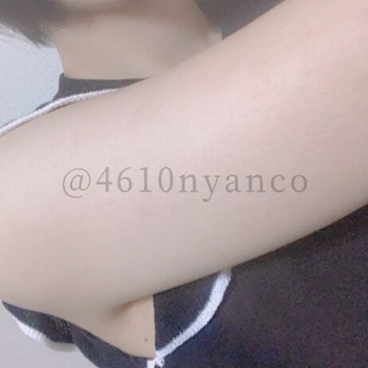 ほくろ見つけられた？(*ﾉω・*)♡

にゃんこはほくろが少ないのでレアですよ❣️



#むちむち #ムチ