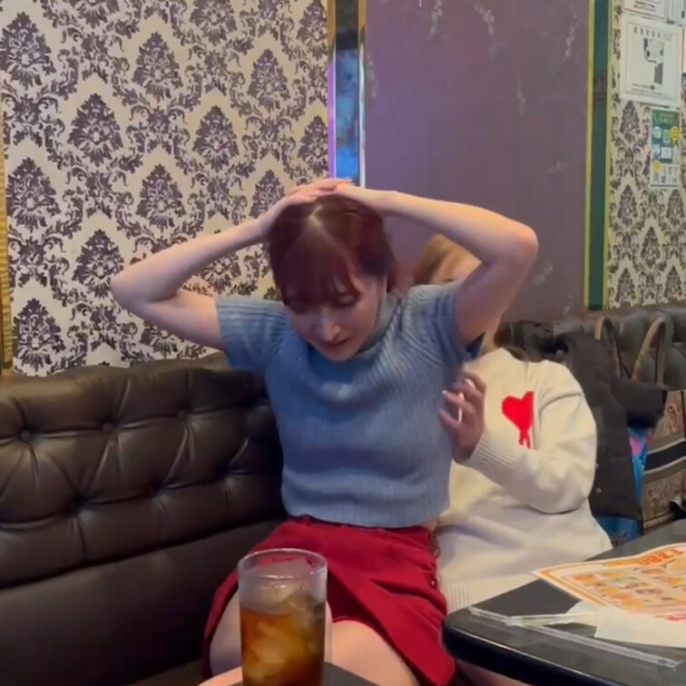 皆様お久しぶりです！
動画の更新が遅くなってしまって申し訳ございません。
今回のくすぐり動画はこちらです👍

是
