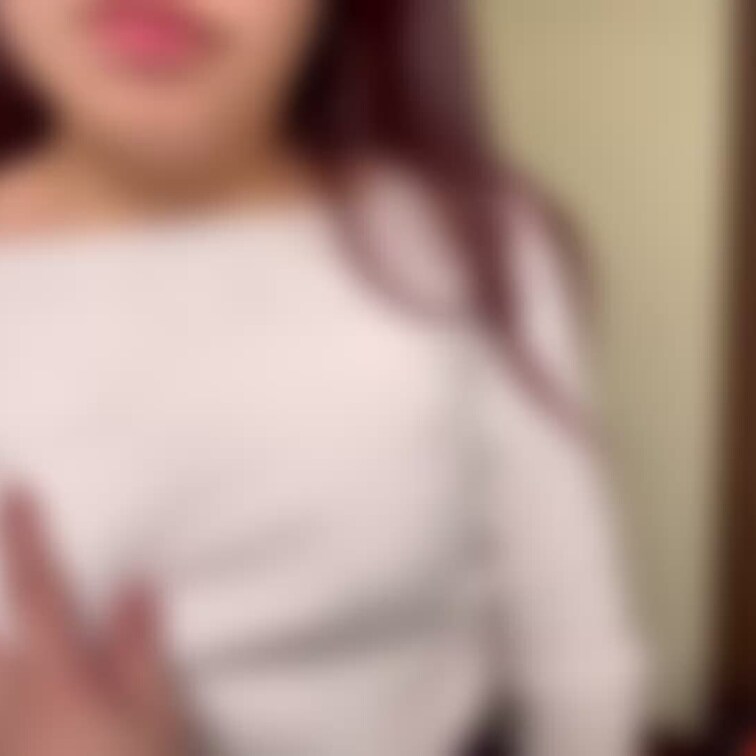 うちは面接からセクハラです笑
スタイルも良くて可愛い女子大生でした。