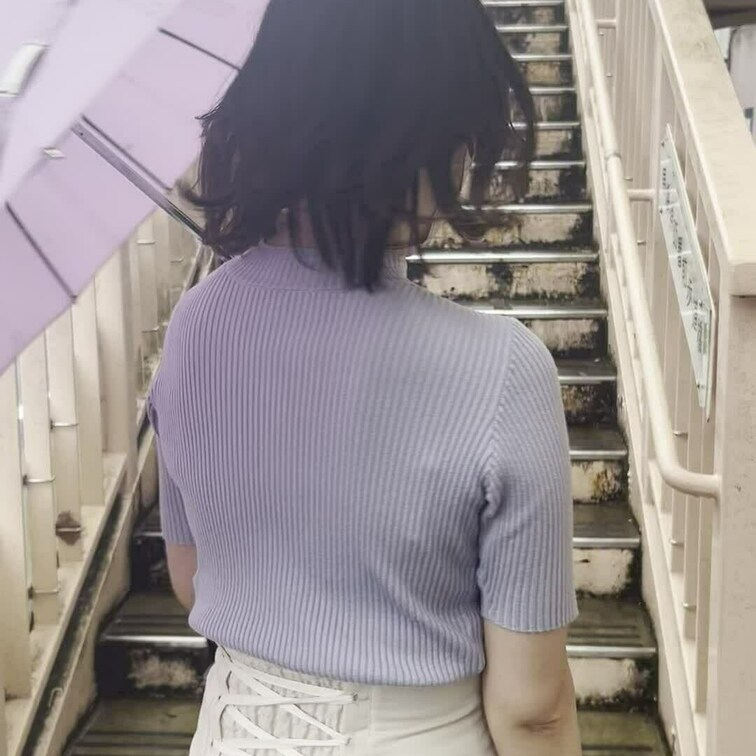 後ろから視線感じるの⸝⸝⸝
もしかしてずっと付いてきてましたか？