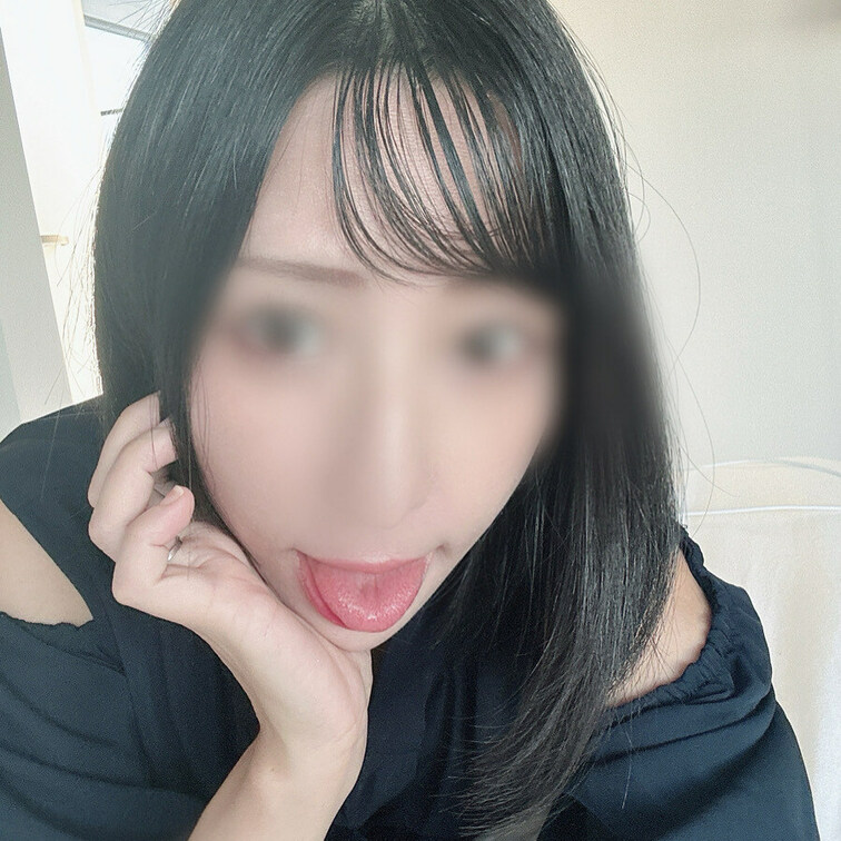 こんばんは人妻ゆうです💋


これから久しぶりに夜のおでかけ🩷

ゆうは舌がめっちゃ器用なんだよー！