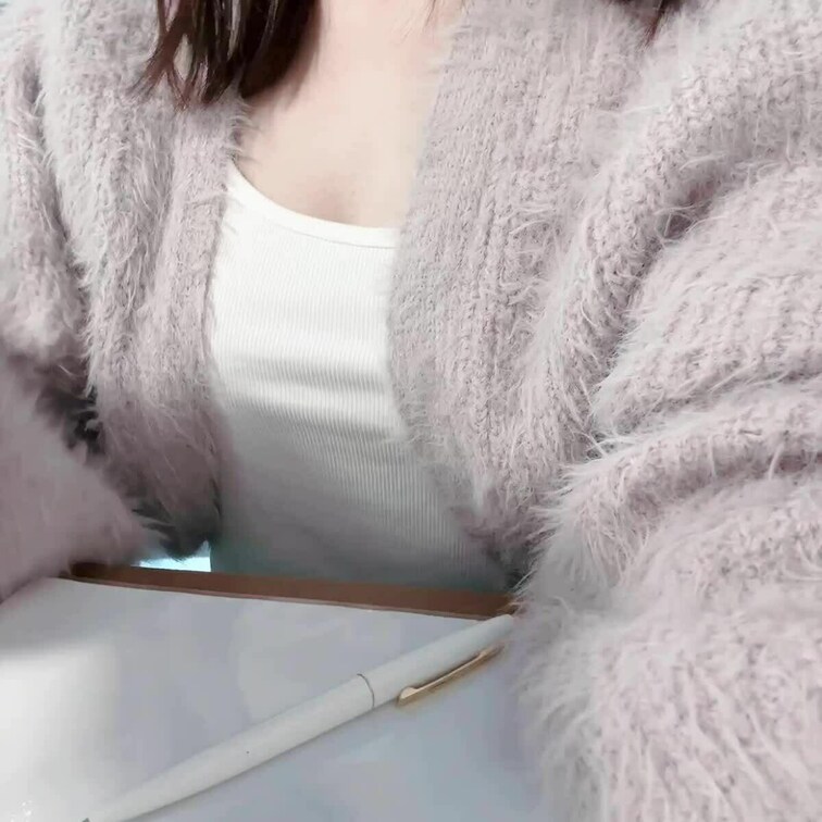 授業中におっぱいチャレンジしてみました...