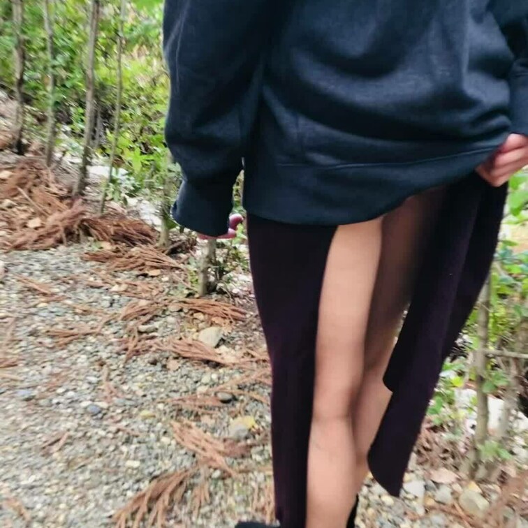 横からお尻散歩🍑
ちょっと、控えめで^_^