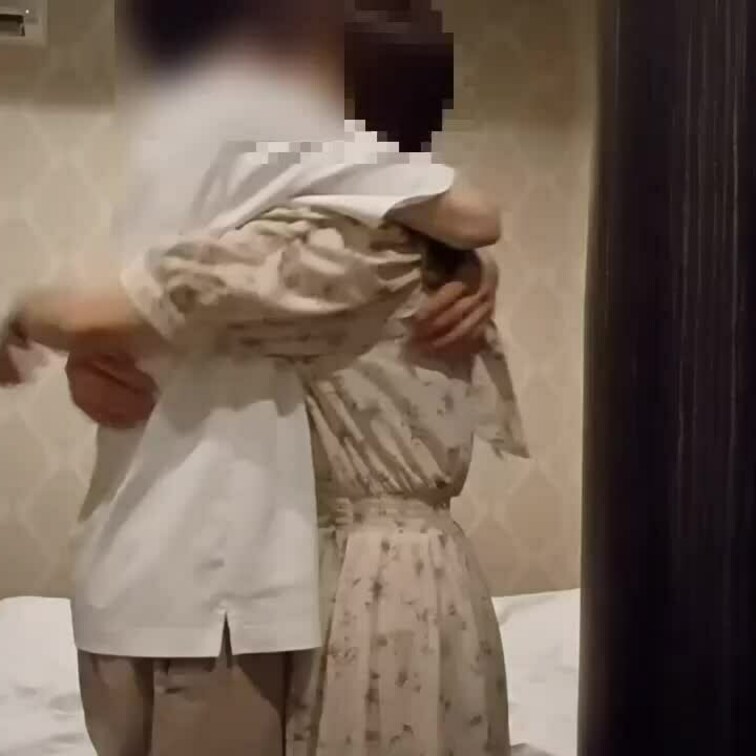 イチャイチャ、意地悪で焦らしまくり。ちゃんと最後は連続イキ地獄

イキまくり、○○○束具も潮でびしょびしょにした甘え