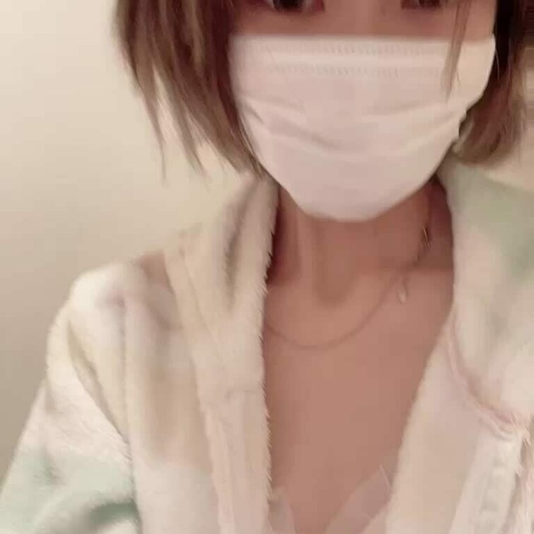 新年早々仕事が忙しい🥺
けどしっかりトレーニングもしたい🥺

ということで、今日は簡単に出来ちゃう
膣トレ見せち