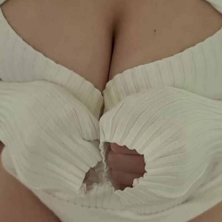 Ｉcupの歯科助手こころのおっぱい😄