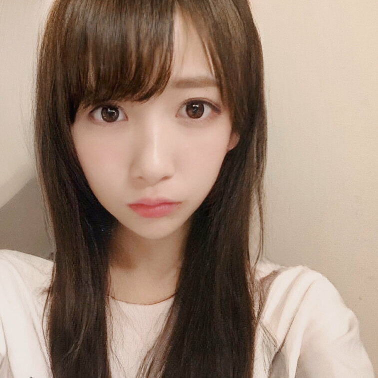 ごめんなさい、毎日投稿しようと思ってたんですけど、なんか、仕事が忙しいのと、心があんまりうまく行ってなくて、少し、おやす