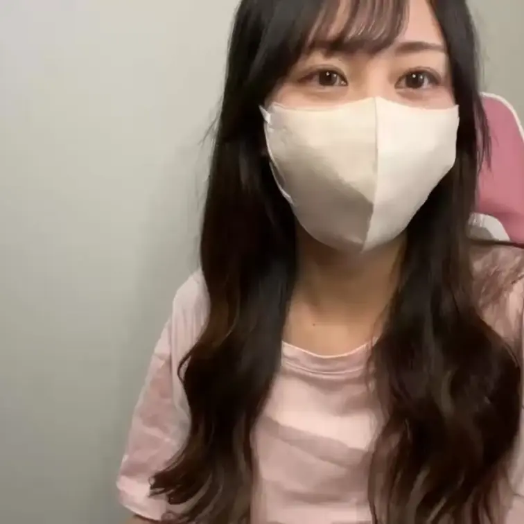【あず 23 歳】

あずさんのライブ配信動画です
生ライブ配信だと、1 回の有料配信を視聴すると、おおよそ平均 