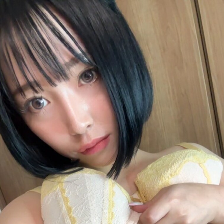 【初おなに】飼い主がいない間に撮りました、ねこです

動画の再生時間は6分です！初めてのオナニー動画なので、どんな感