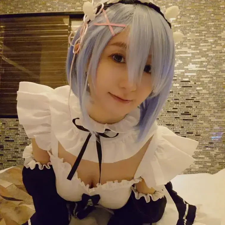 レ〇りんコスプレで♡電マオナニー