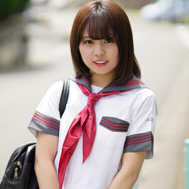 美形女子大生がヤリ歴を自らレポート！

夏休み！…とうことでこの間に一発稼ごうとバイト感覚でやってきた女子大生は、う