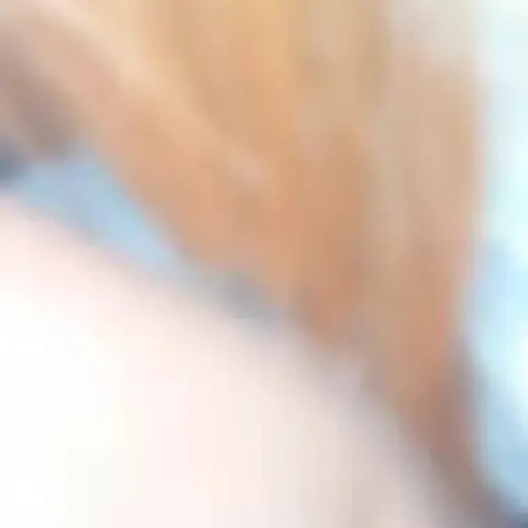 
人妻RINA
動画切り抜きデス！
 ネカフェで見つけた！単独男性‼️
 車内貸出し‼️
 雑談中に判明‼️