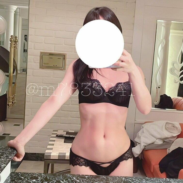 まだ冬仕様にならずに済んでます。
あと何ヶ月維持出来るかな🤔