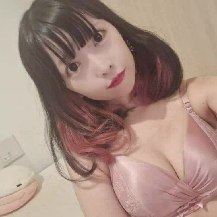 キャバ嬢味ある、、

元キャバ嬢だもん！✨

