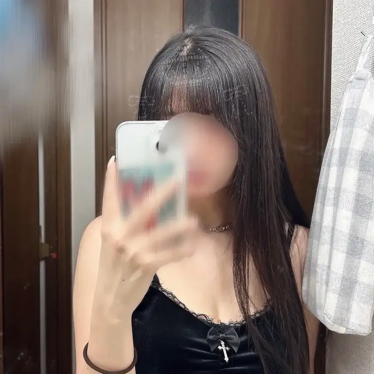 【完全素人】美乳Fカップ保育士さんと我慢できず玄関で即ハメ顔面精子ぶっかけ

今までにない贅沢な女の子おなほ使い動画