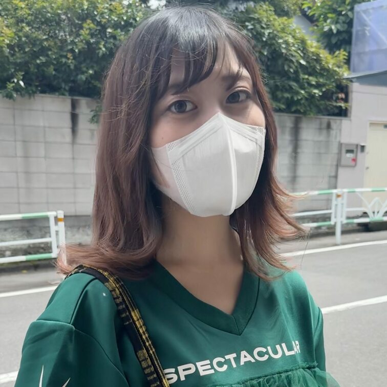#177【UMIKA 23歳】
今回ストリートスナップに協力してくれたのは、フリルワンピが可愛いUMIKAちゃん😎
