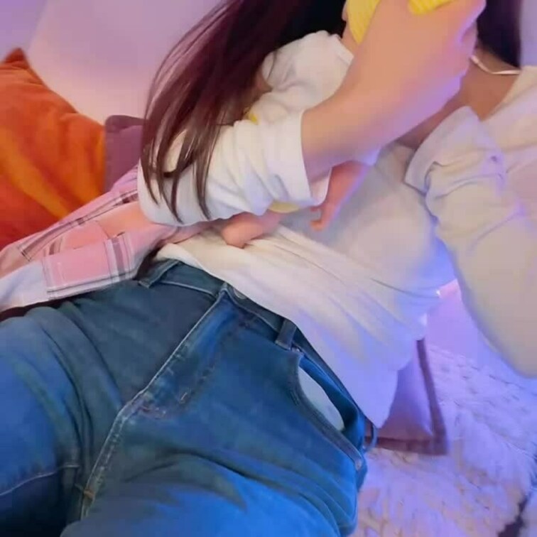 やっと寝てくれました…😌✨ 
そっと抜け出す瞬間は、いつもドキドキします💖