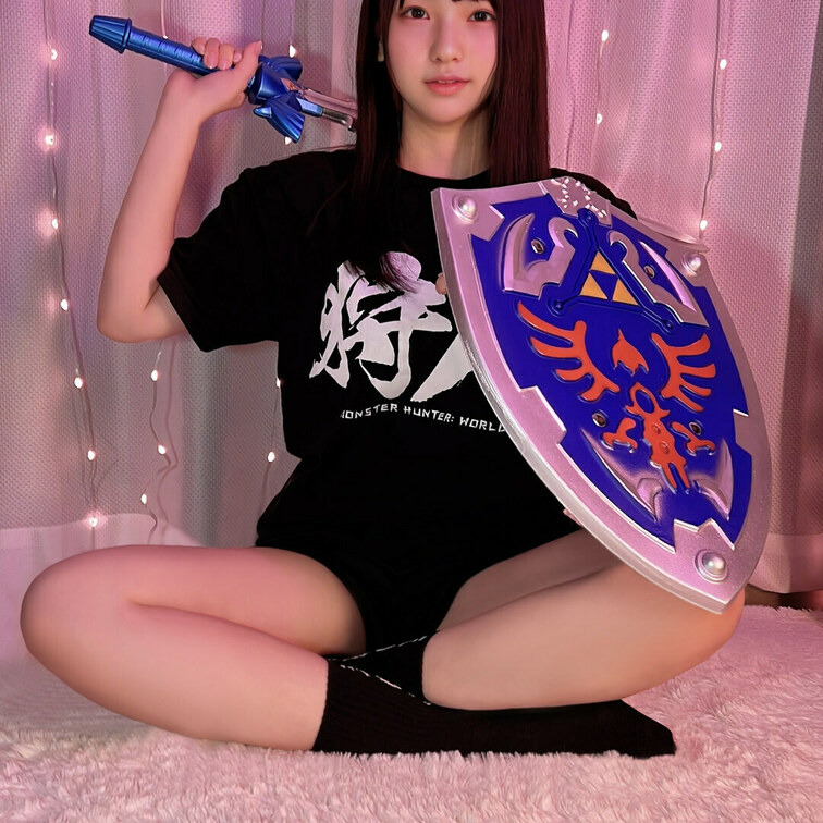 「私の名はアスカ・ウォーリア。ふふ🥺震えてるわよ？もう少しきたえたらどう？」










