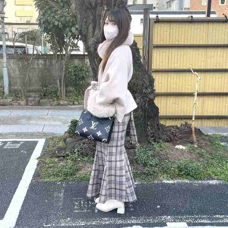 NO.5《MIO》

今回撮影を協力してくれた街角の美人は
スレンダー系・大人っぽさスタイル抜群のMIOさん❤️