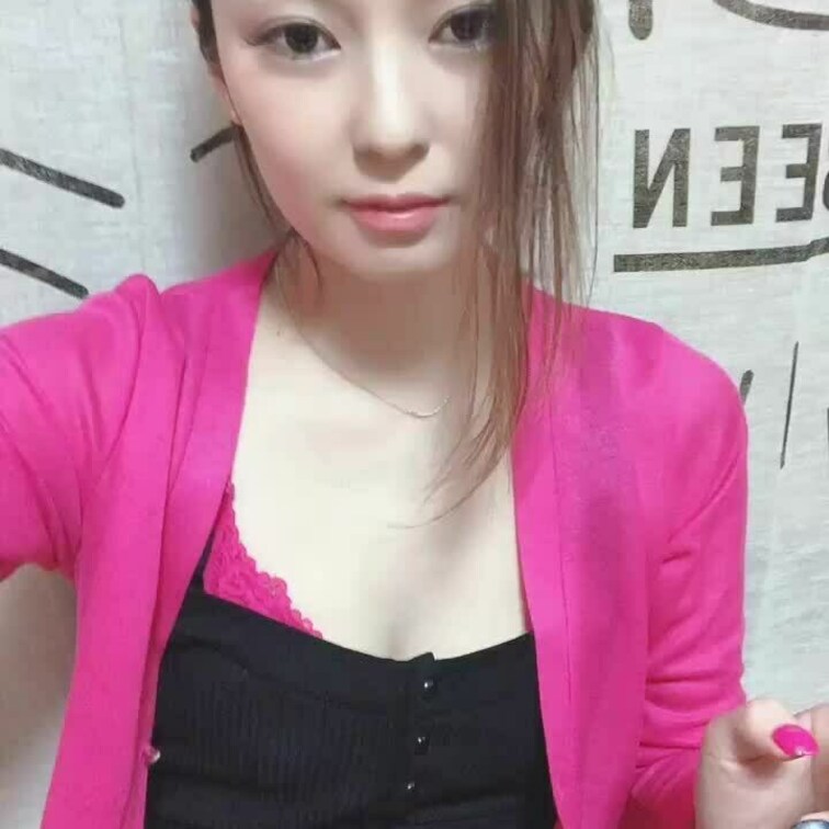 原点💓 
初めてオナ自撮りした時の動画です🥰 控えめだけど‥  こんなさきをよろしくね💓