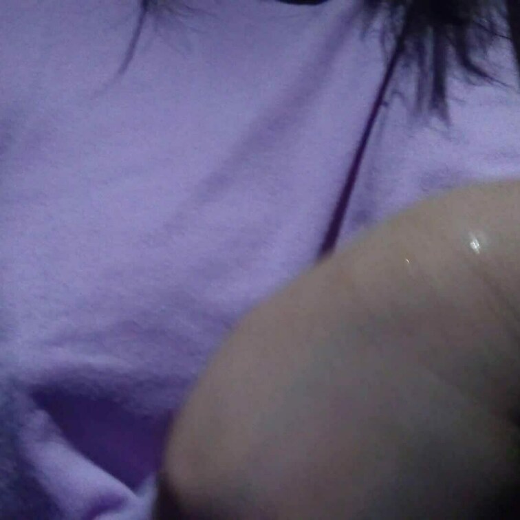 暑いし、雨ひどいし、なんかむらむらするし、
街灯の明かりの下で○○○乳しぼってきました！
ぴゅーってとんでます