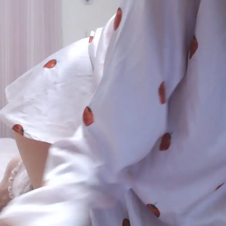 ベッドで激しく///