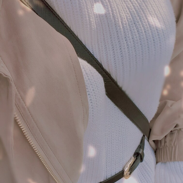 私服姿(外出)の時のパイスラ…🌸
これなら巨乳に見える!!!!!!…|• •๑)" ﾁﾗｯ♡笑