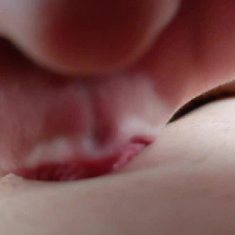 朝からお乳首様

この流れ好きです

フェラはしてくれませんでした