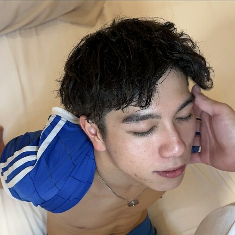 悠馬（YUUMA）