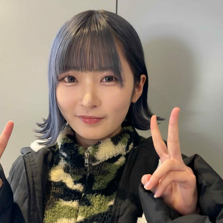 #137【YUA 20歳】
今回ストリートスナップに協力してくれたのは、今っぽいイケイケコーデがお似合いのYUAちゃん
