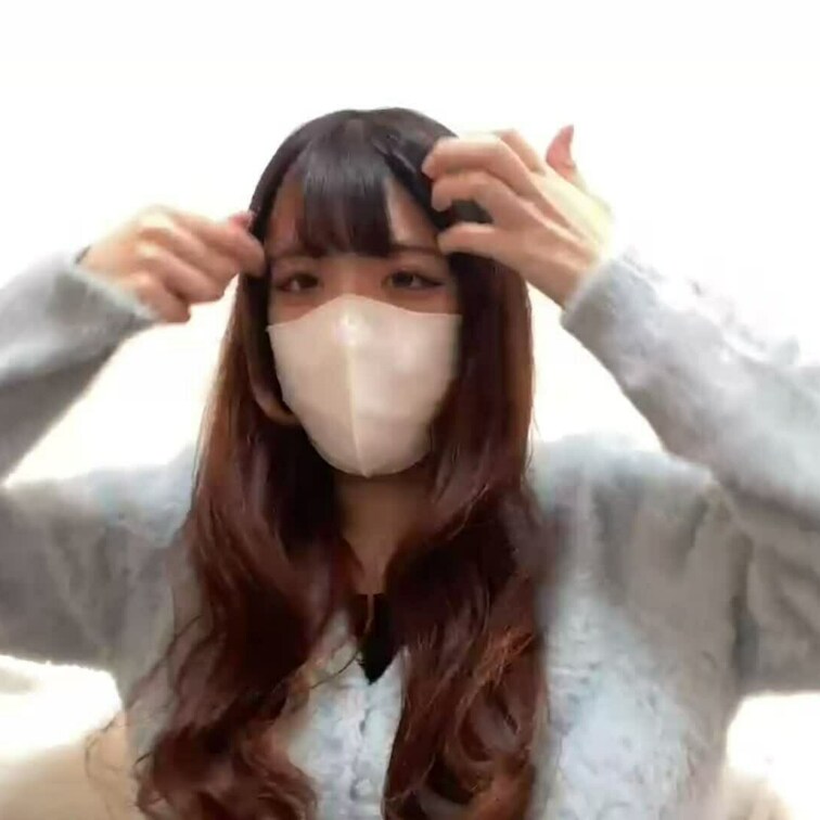 【みれい 20 歳】

みれいさんのライブ配信動画です
生配信 だと、1 回の有料配信を視聴すると、おおよそ平均 