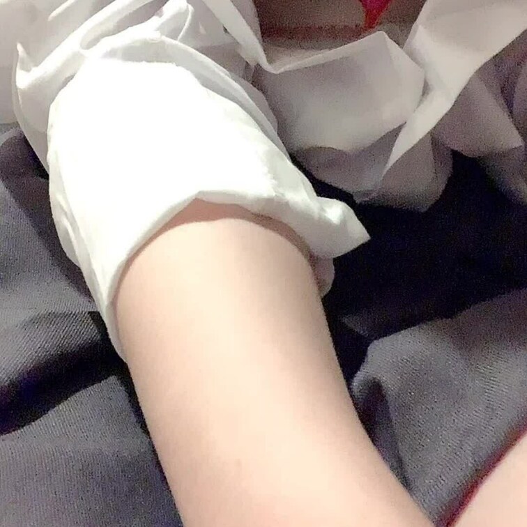 「いいね❤」を押してから見てくれると嬉しいです✨

制服コスプレの集大成です

かなり逝っちゃってます笑