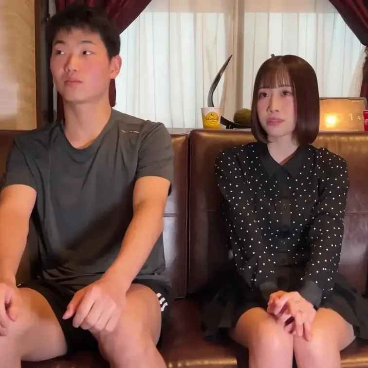 顔出し童貞(元野球少年)筆下ろし、インタビューシーン。9/30まで