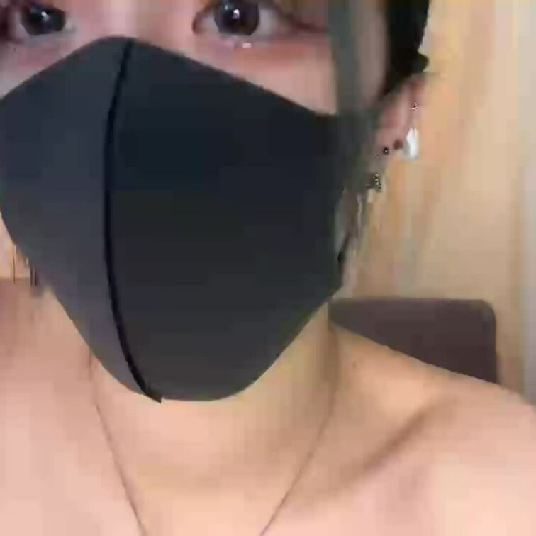【みれい 20 歳】

みれいさんのライブ配信動画です
生配信 だと、1 回の有料配信を視聴すると、おおよそ平均 
