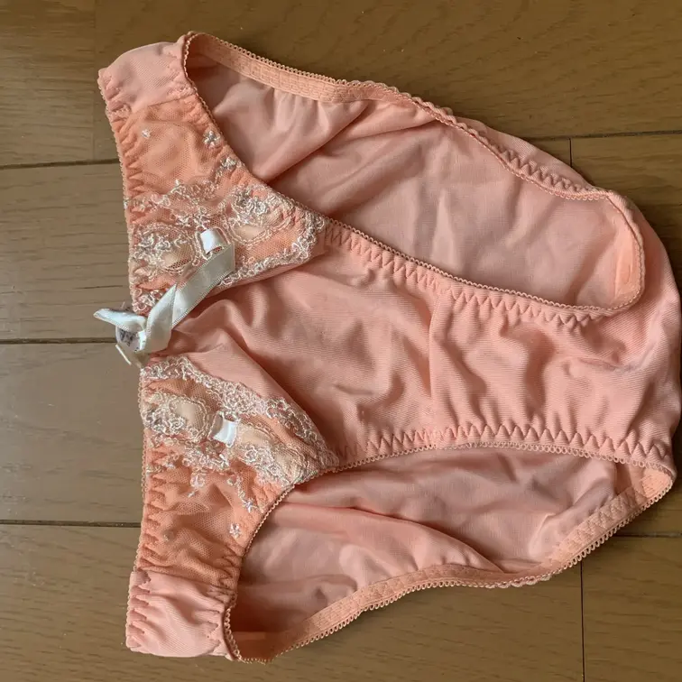今日のリナのパンツ🥰