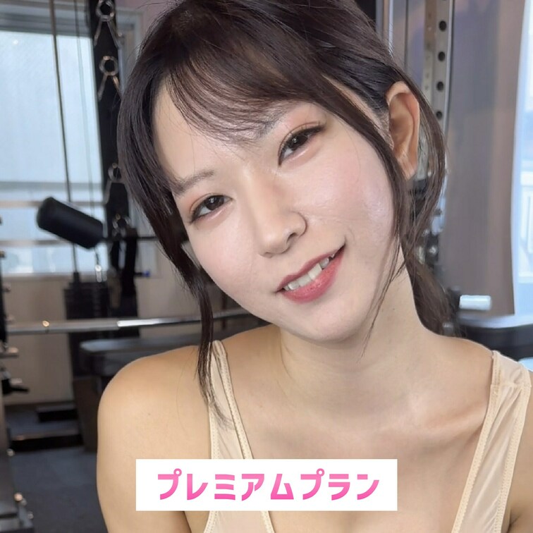 フィットネスジムで生着替え//