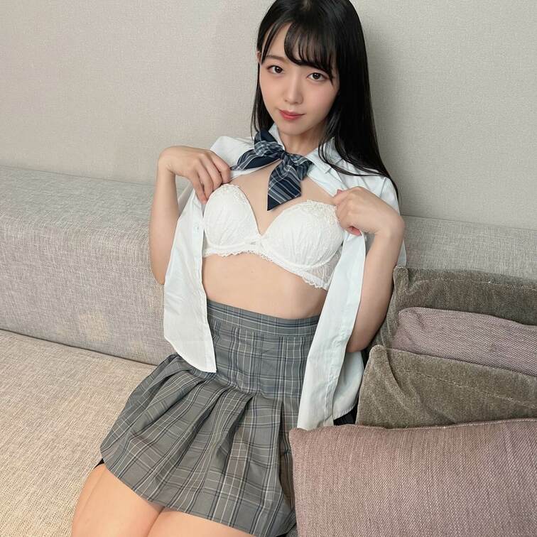 おとちゃん/○○○/制服
こちらはサンプル動画になります。