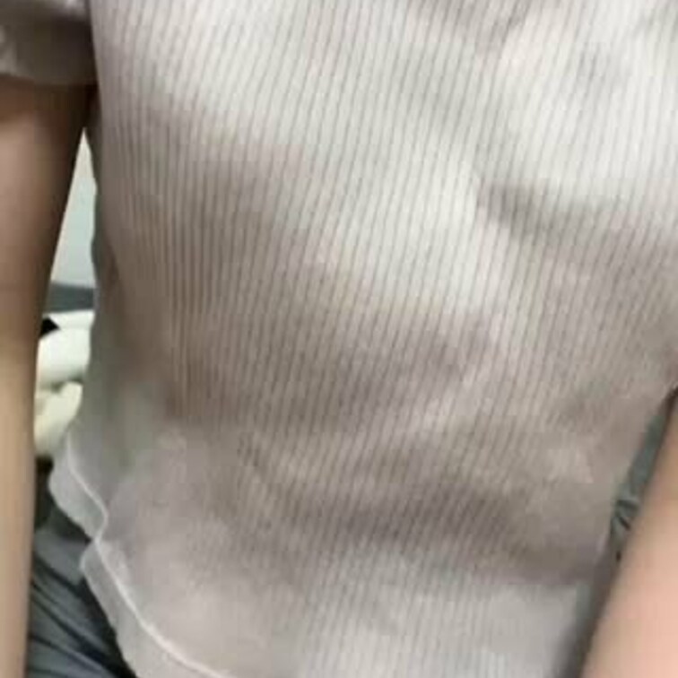 大学行ってきます🐶
最後に脱いで、皆さんに手振ってます...