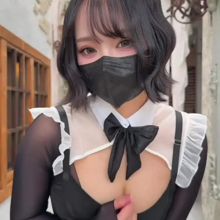TikTokで撮った動画ですわよ
見どころはけつぷるん！