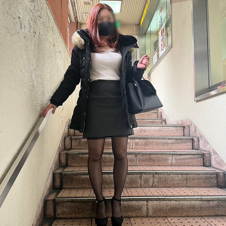 階段にてチラリ🫣
映画館にきたよ❤️