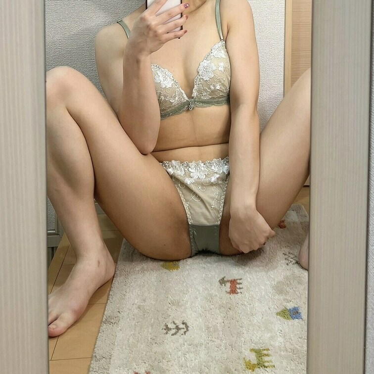 今日のヒナの下着です😊