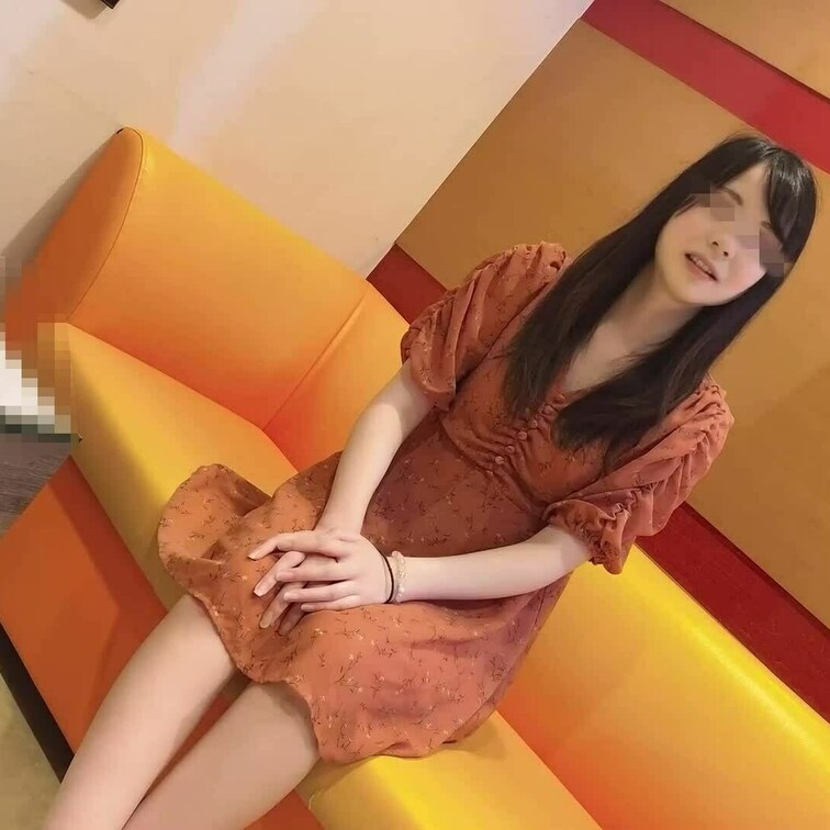 【個人撮影】色白清楚系ゆりちゃん　　無料分

本編はこちら
https://myfans.jp/posts/8f0