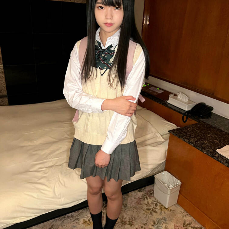 1●歳【個人撮影】共学③男のチンポを咥える為に生まれてきてくれた女の子です。
