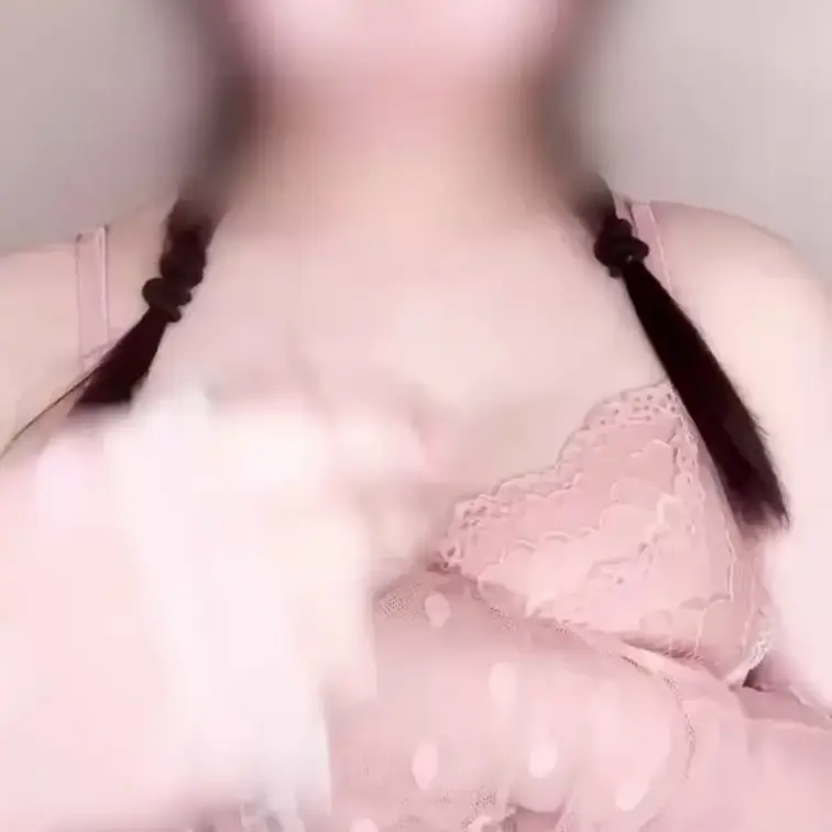 乳首だけでイっちゃいました…！