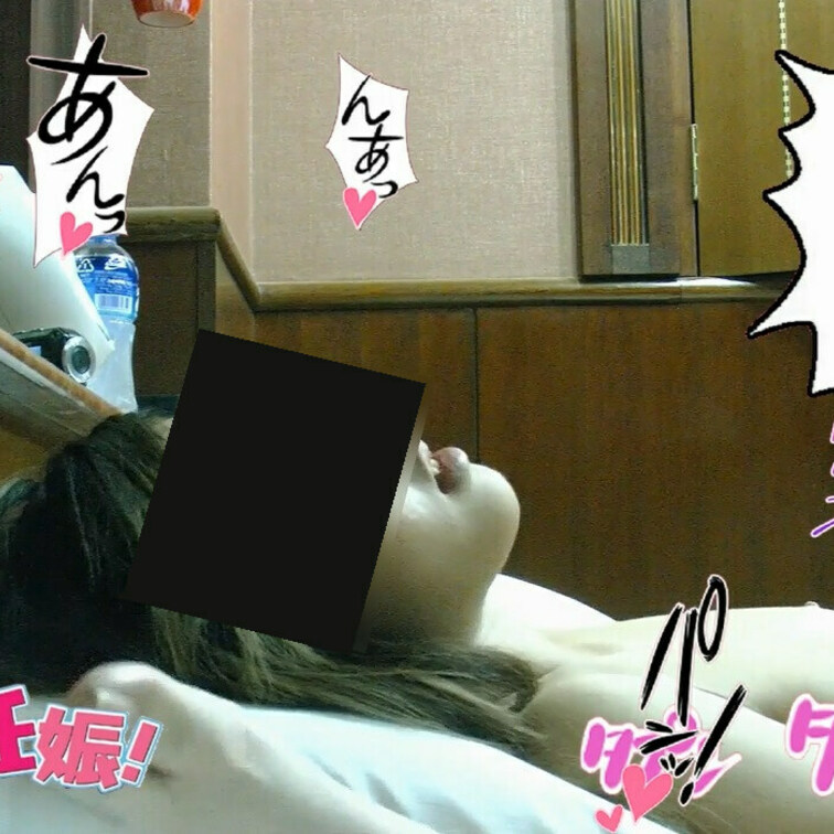 ご存知の猥褻ボディー白ギャルちゃんとのプライベートＳＥＸを撮影
今回はベットの横に置いたカメラでの撮影
まずは白ギャ
